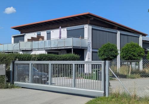 Ansicht Wohn-/Bürogebäude