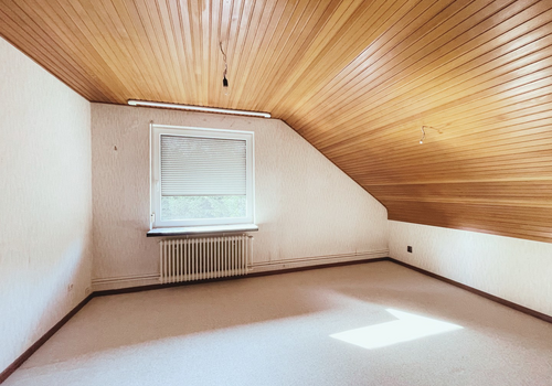 Schlafzimmer - in Sanierung