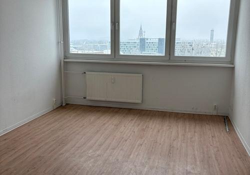Wohn- und Schlafzimmer