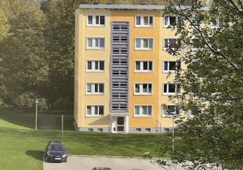 Hausansicht Hauseingang 32c
