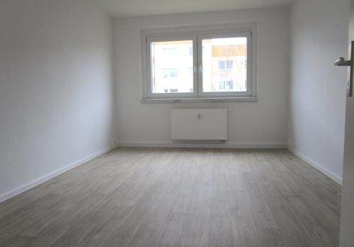 geräumiges Schlafzimmer