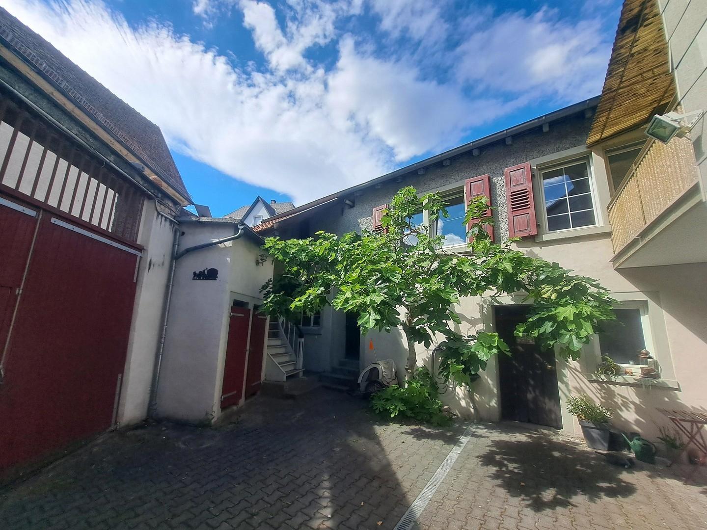 Außenansicht aus Innenhof