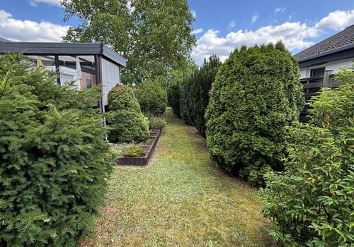 Garten Linke Seite