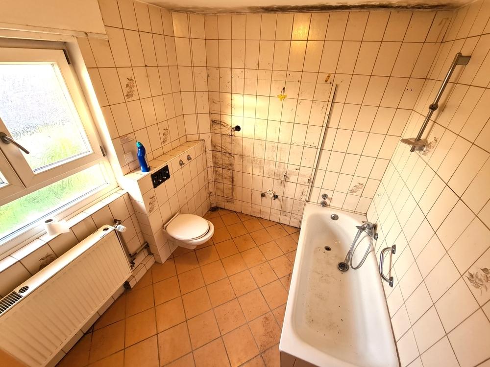 Tageslicht-Badezimmer