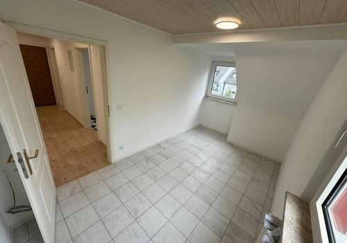 Kinder-, Arbeitszimmer