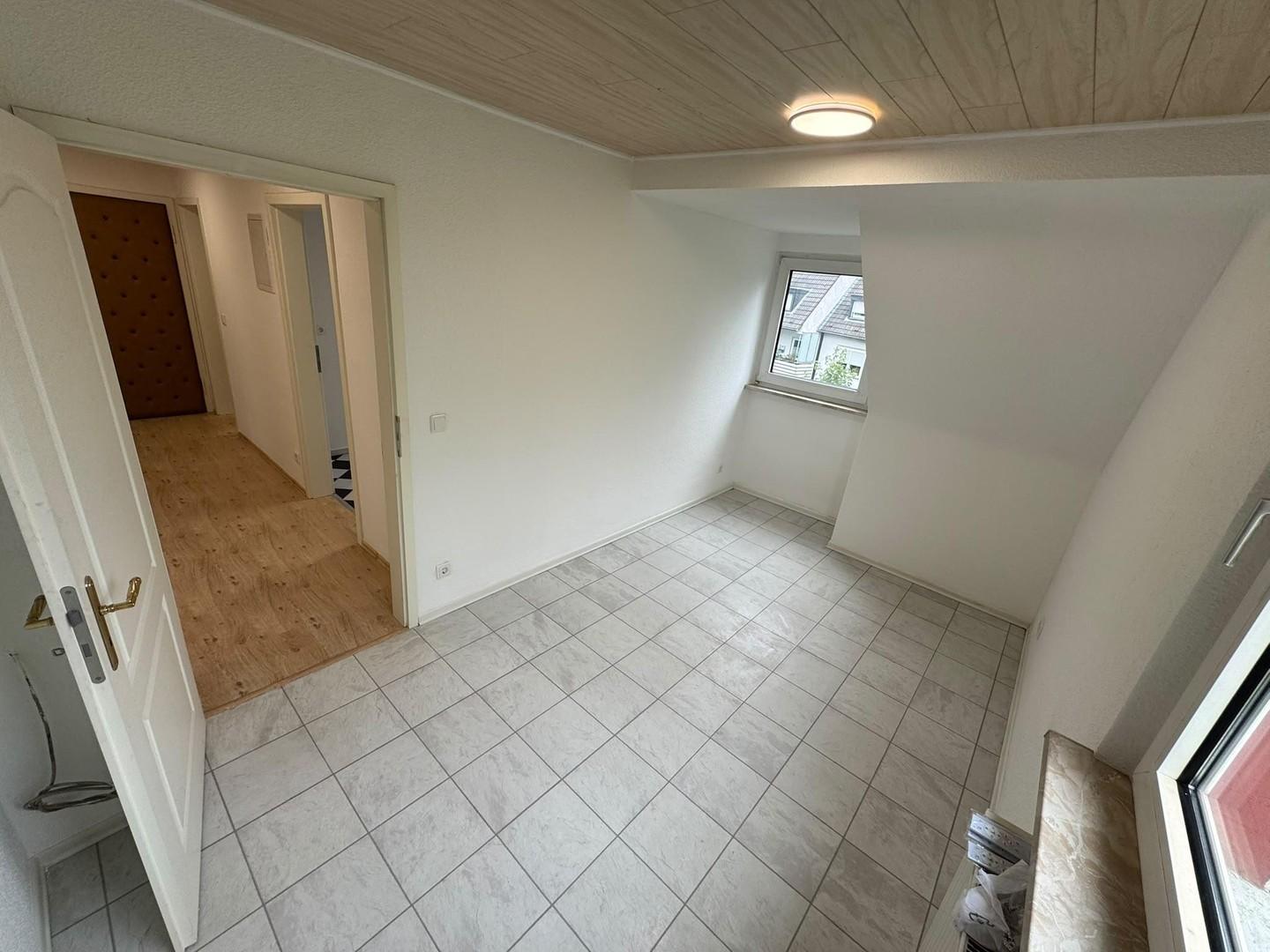 Kinder-, Arbeitszimmer