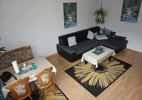 Wohnzimmer Bild 1