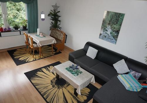 Wohnzimmer Bild 2