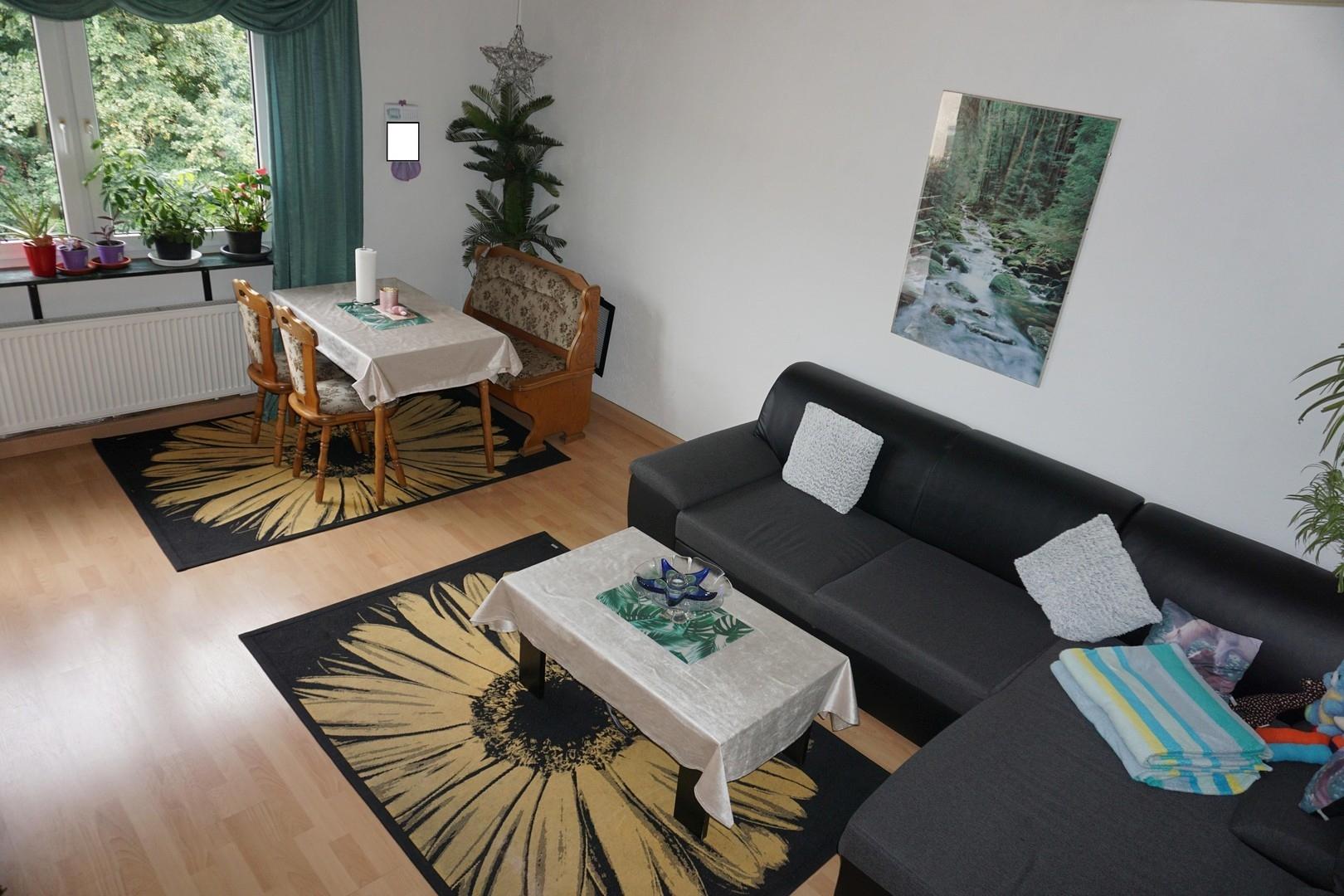 Wohnzimmer Bild 2