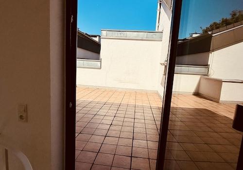 Empore Richtung Dachterrasse