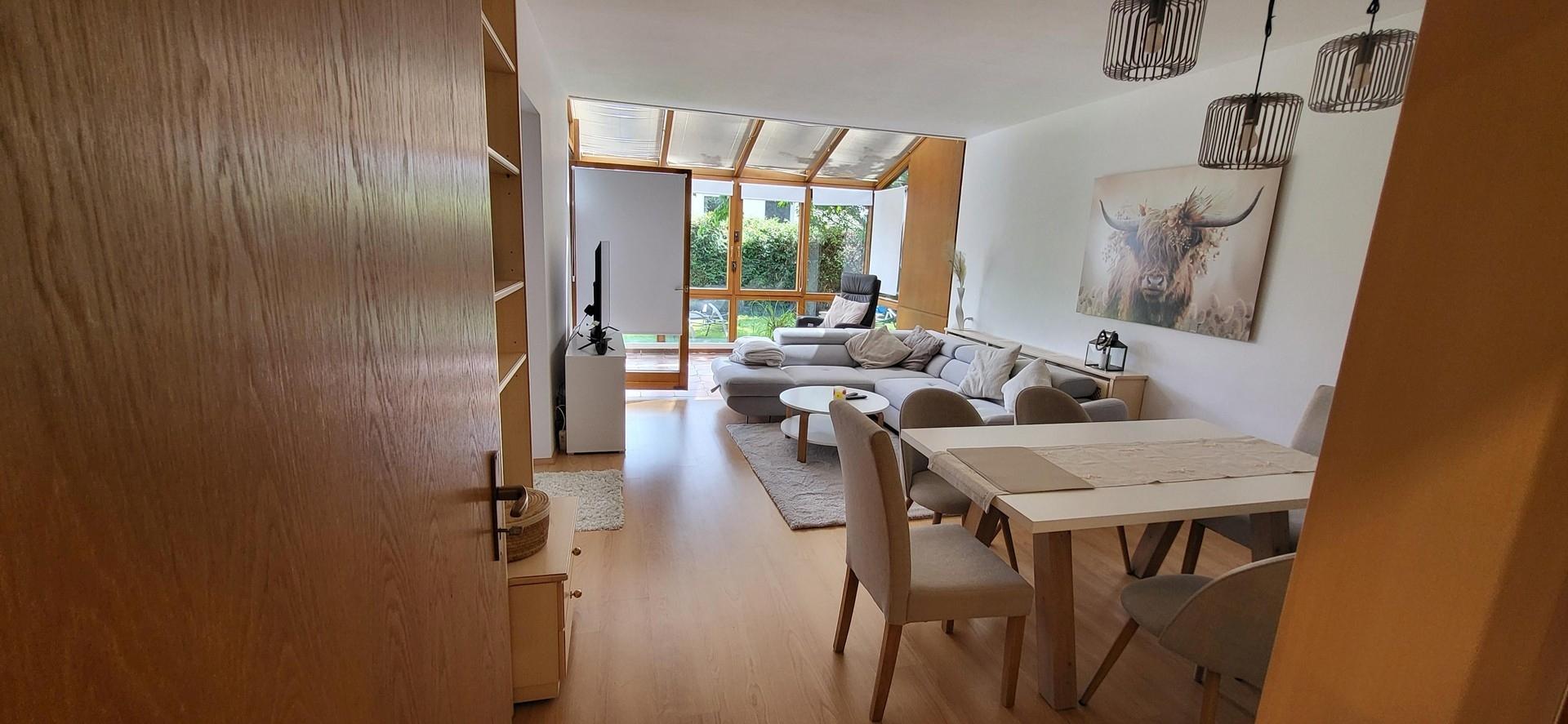 Wohnzimmer / Wintergarten