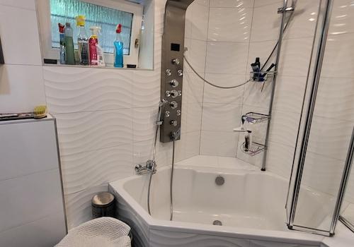 Neues Bad mit Wellnessdusche