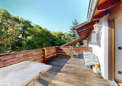 Balkon OG