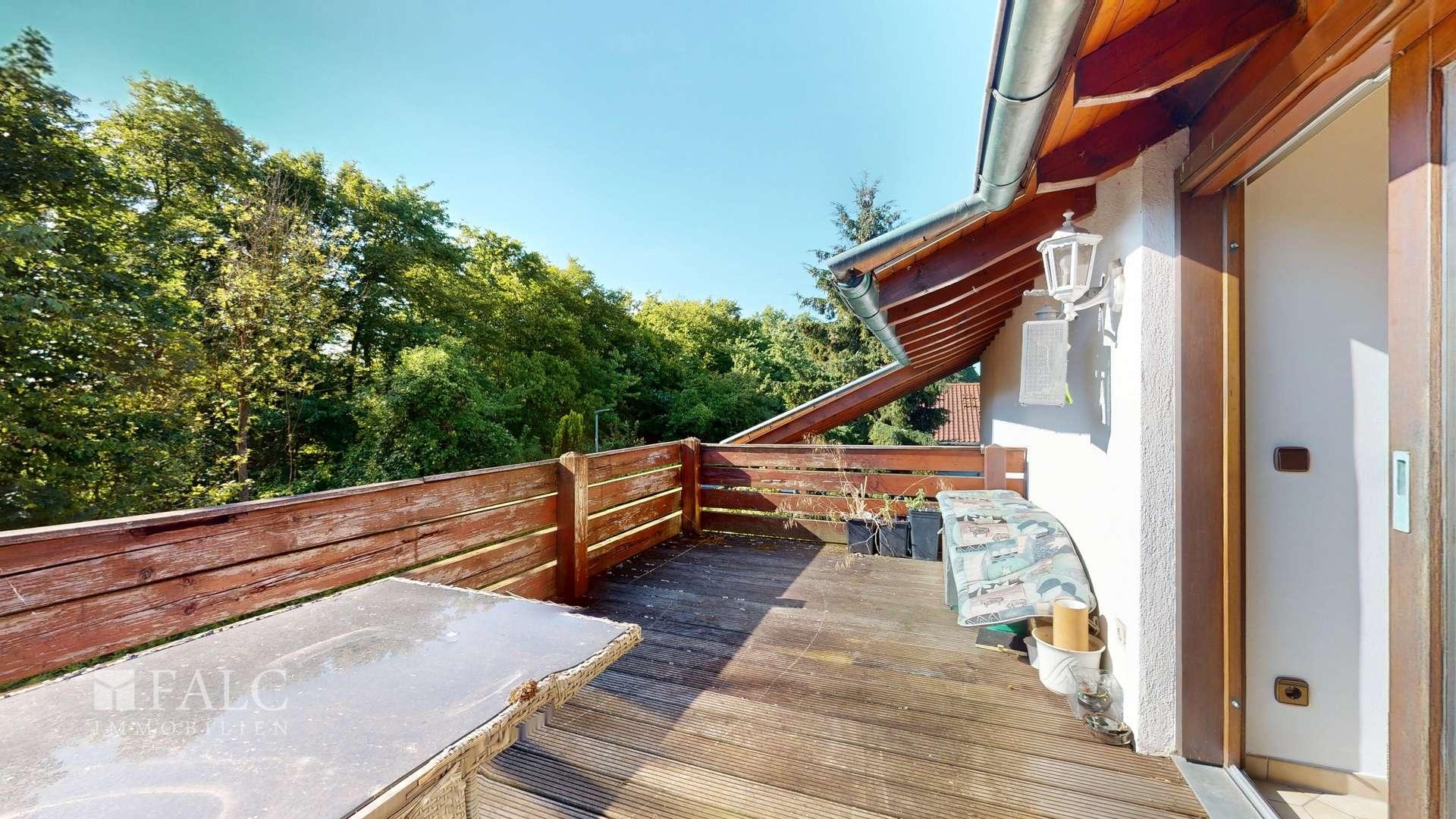 Balkon OG
