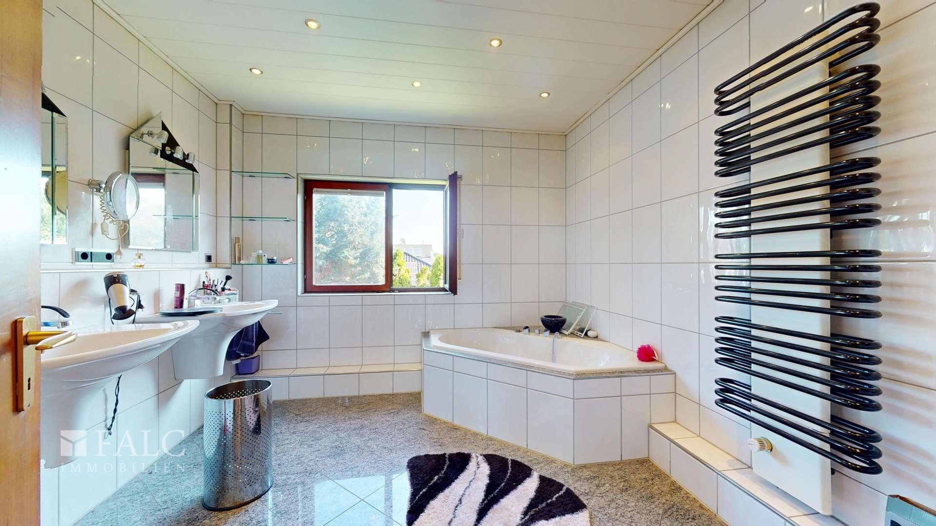 Badezimmer OG