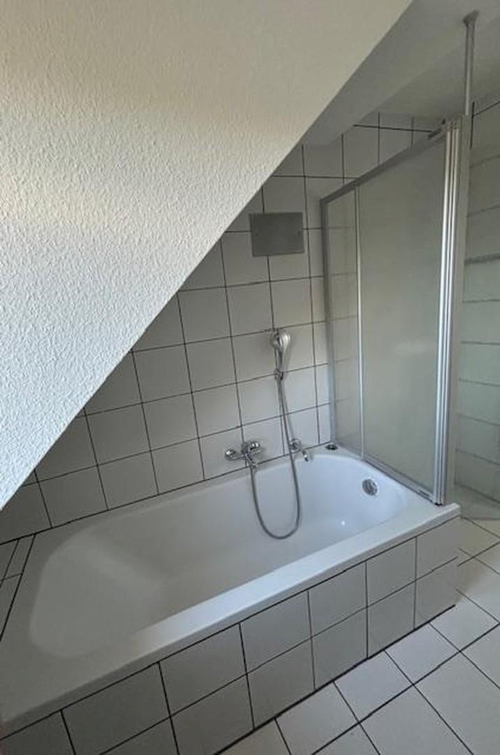 Duschbadewanne