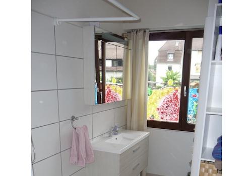 Bad mit Fenster