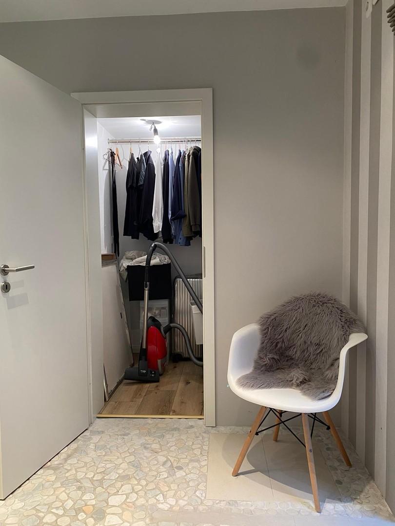 Begehb. Kleiderschrank