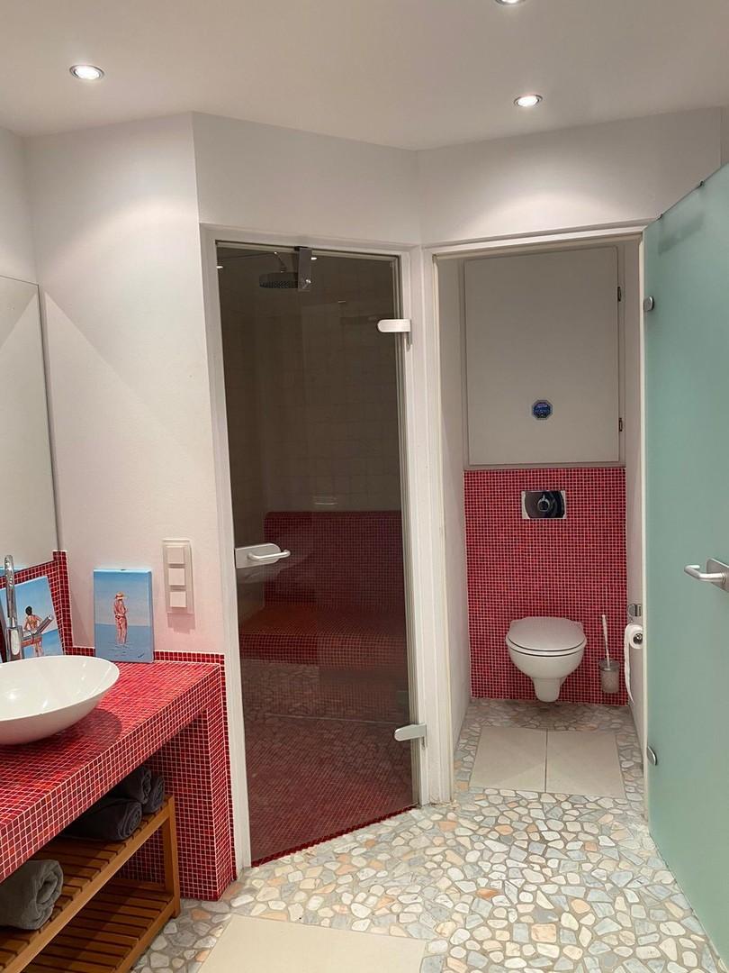 Totale Dusche WC