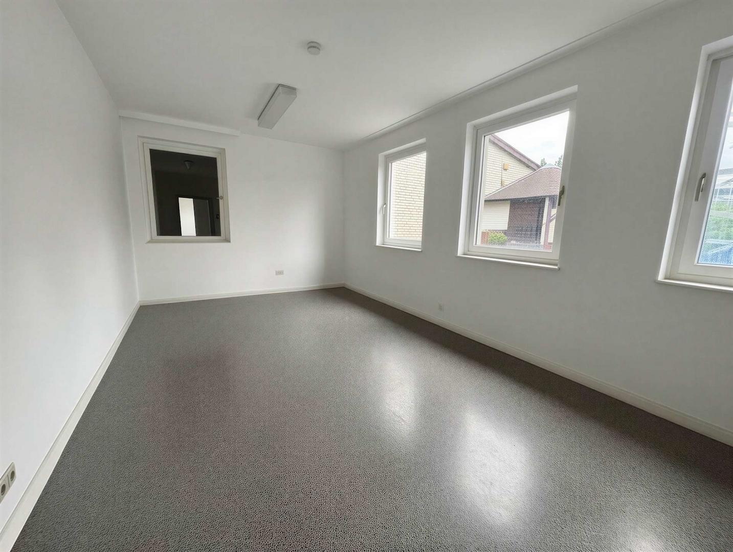 Büro I (KI generiert)