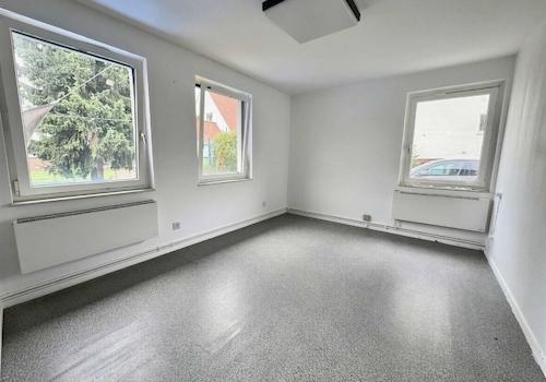 Büro II (KI generiert)