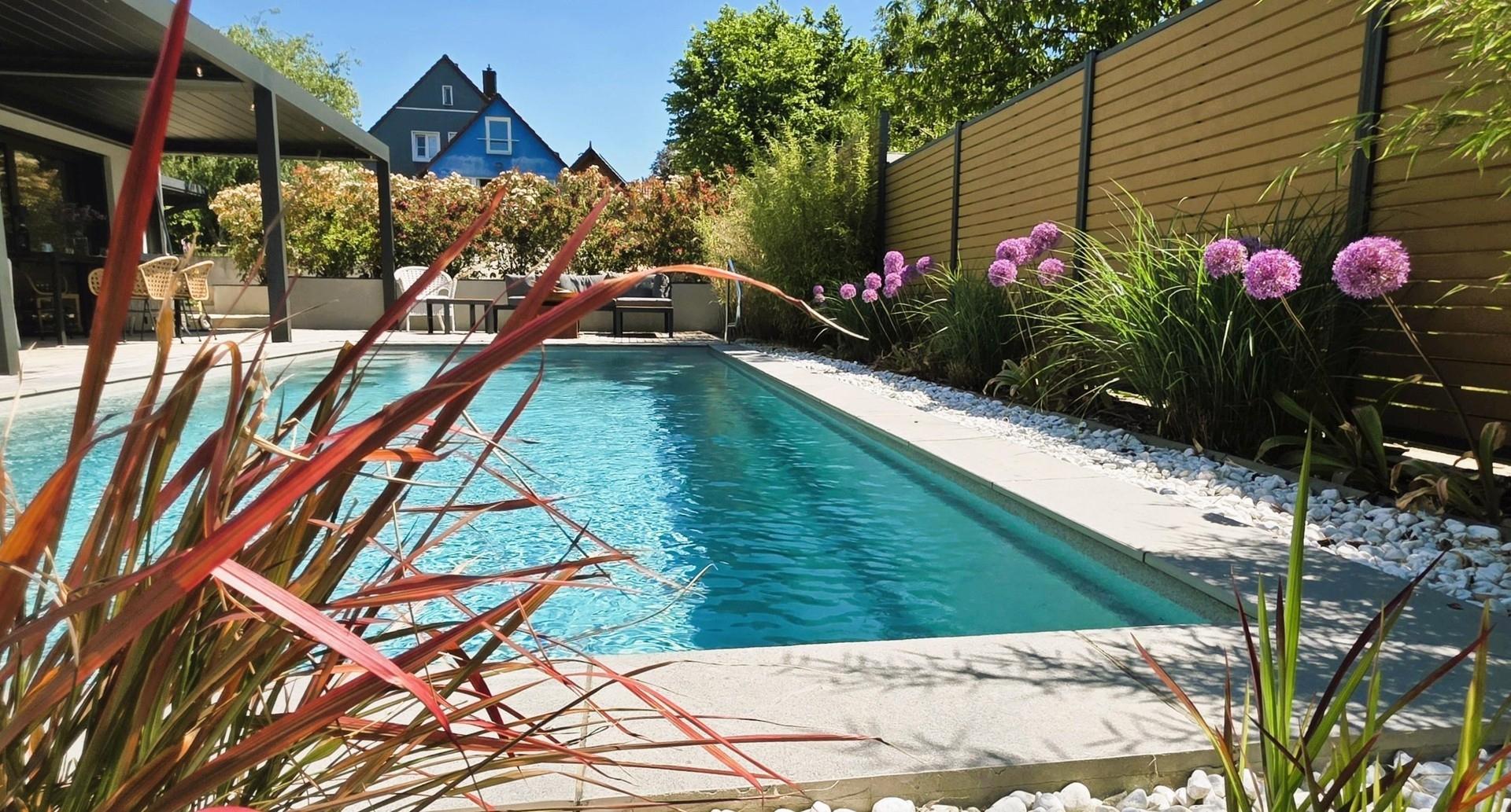 vollautomatisierter Pool