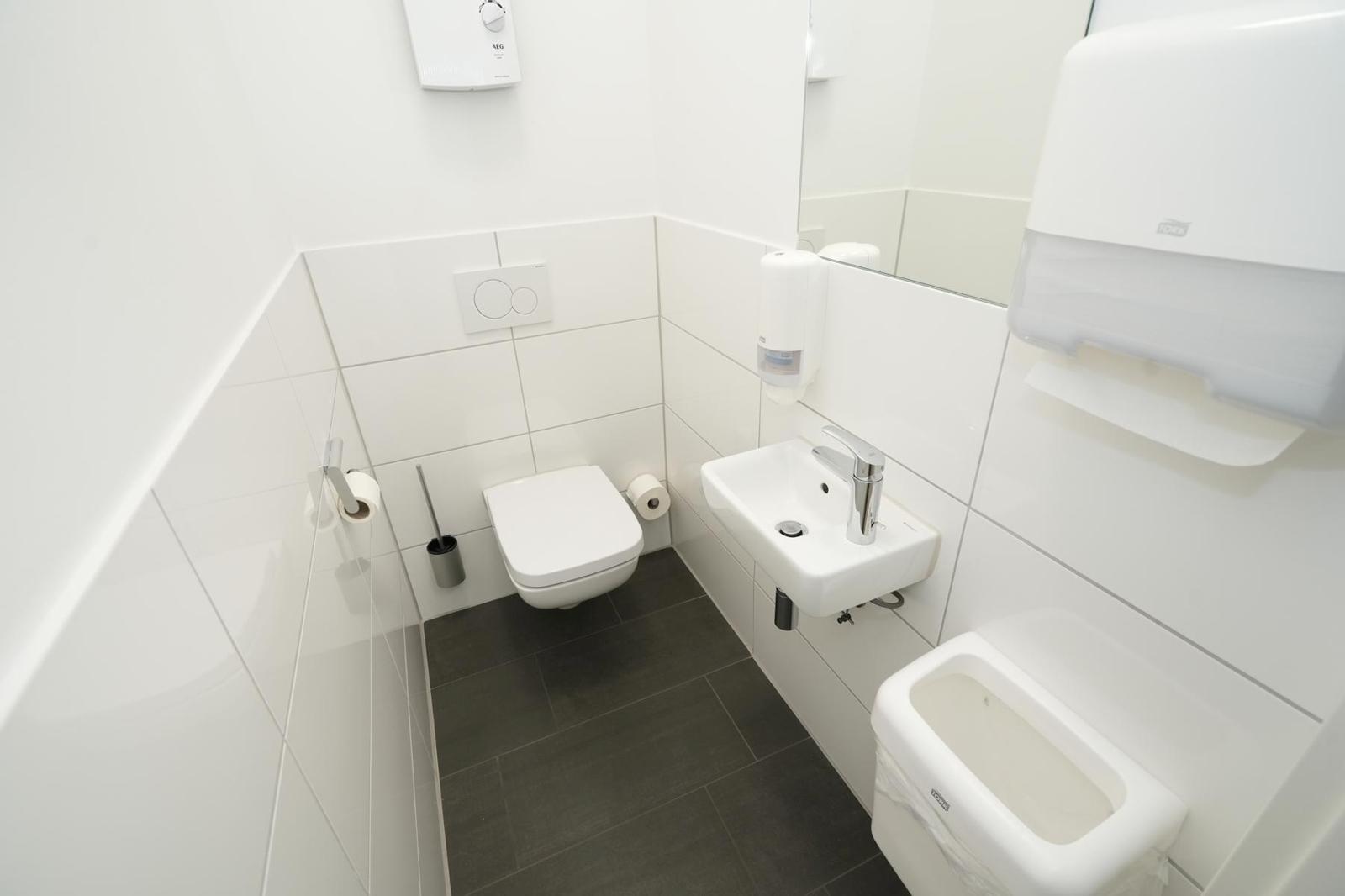 Kunden-WC 1
