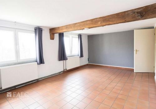 Großes helles (Wohn-)Zimmer 1. OG