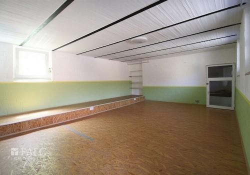Großer beheizbarer Partyraum