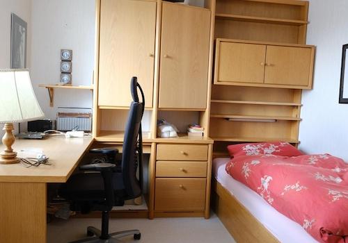 Kinder-/Arbeitszimmer