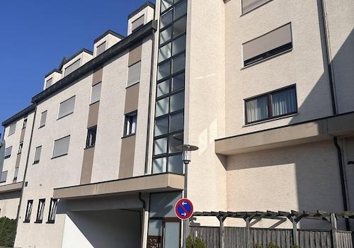 Eingang Gebäude
