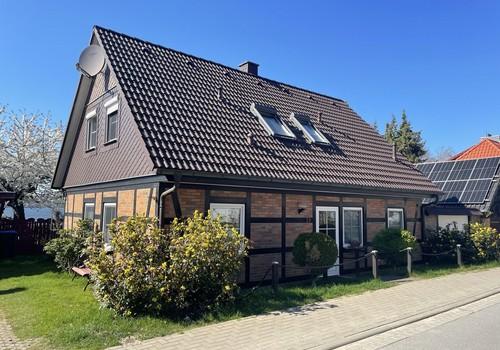 Vorderansicht Carportseite