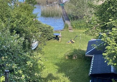 Blick Terrasse zum See 