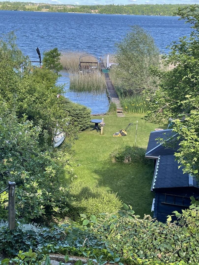 Blick Terrasse zum See 
