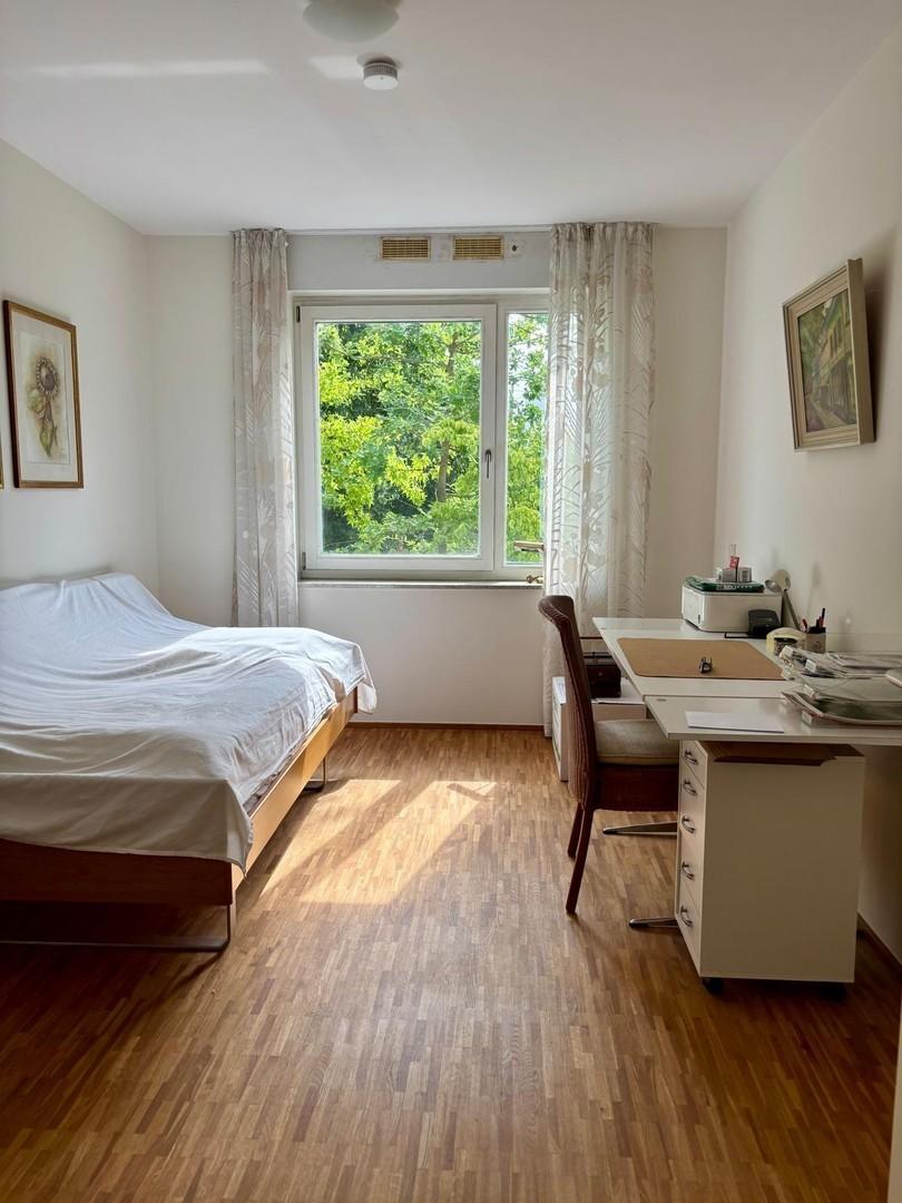 Kinderzimmer/ Büro