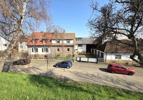 mit etwas Abstand