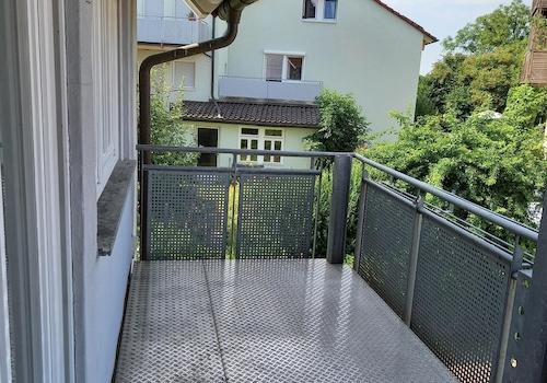 großer Balkon