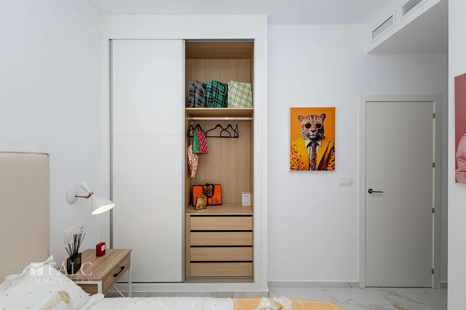 Schlafzimmerschrank 2