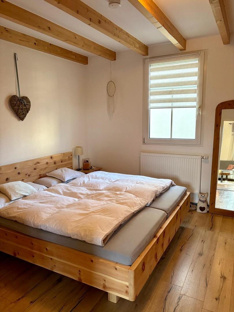 Schlafzimmer 1