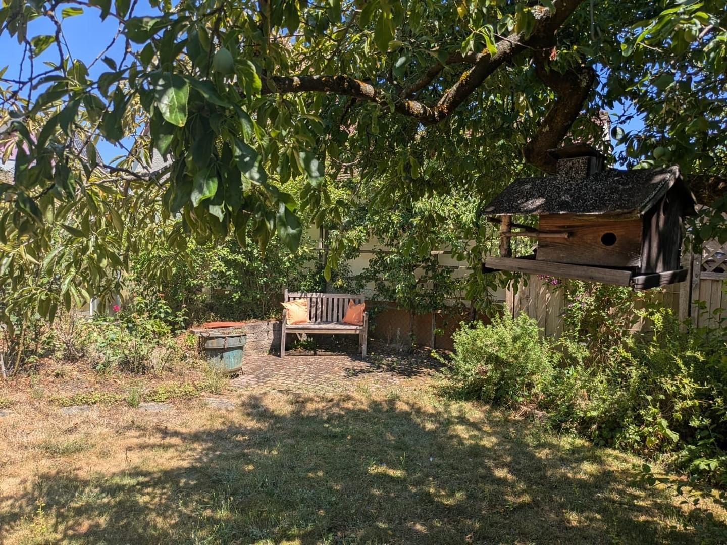 Garten mit Sitzplatz
