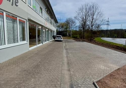 Außen Parkplätze
