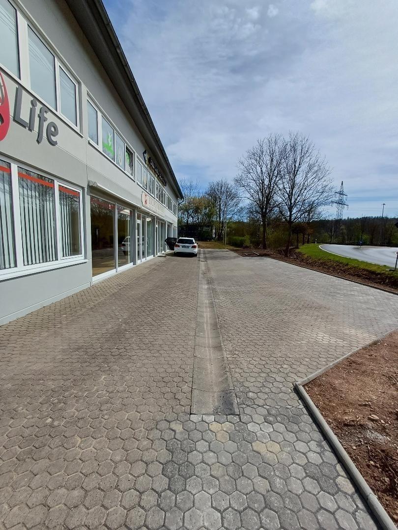 Außen Parkplätze