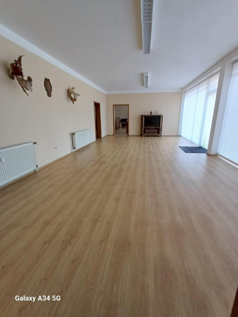 Raum 2, ca. 50qm
