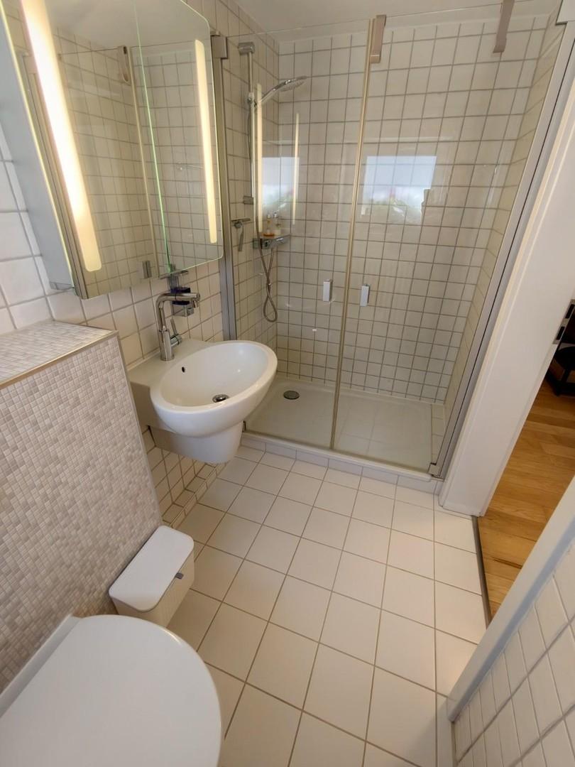 Bad im Wohnkeller