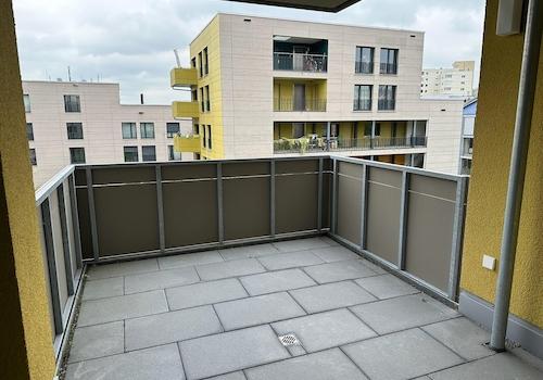 Überdachter Balkon