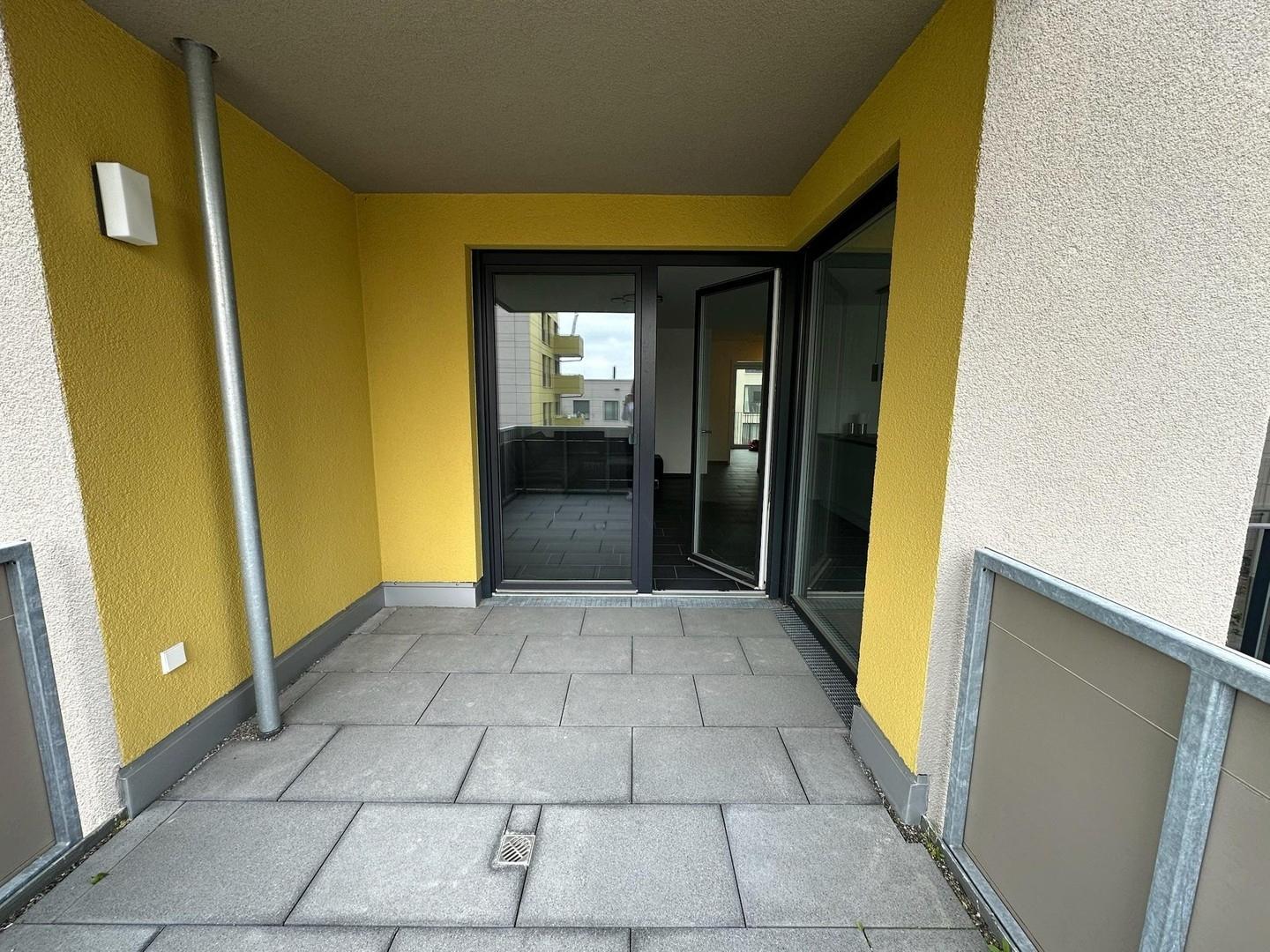 Überdachter Balkon