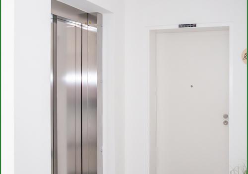 Aufzug bis in den Keller bzw. Tiefgarage