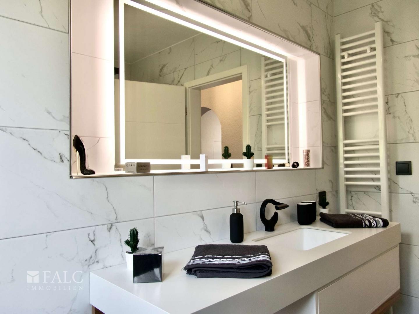 EG: Badezimmer NEU
