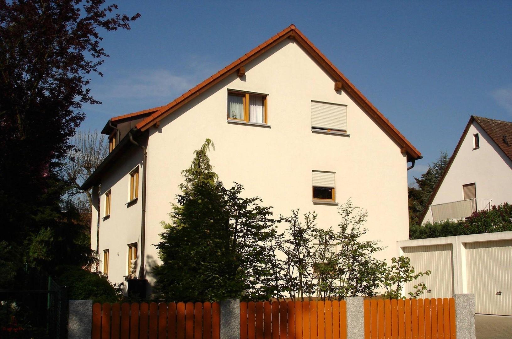Außenansicht Strassenseite