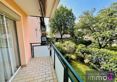 Balkon Blick ins Grüne 